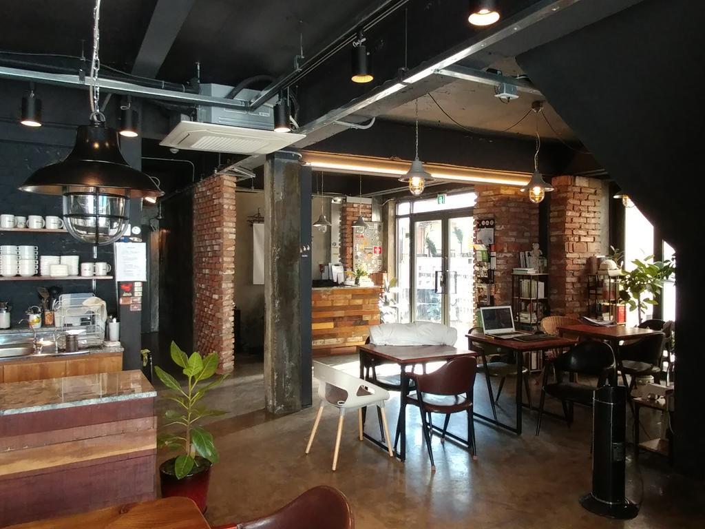 Good Day Mate Hostel Busan Bagian luar foto