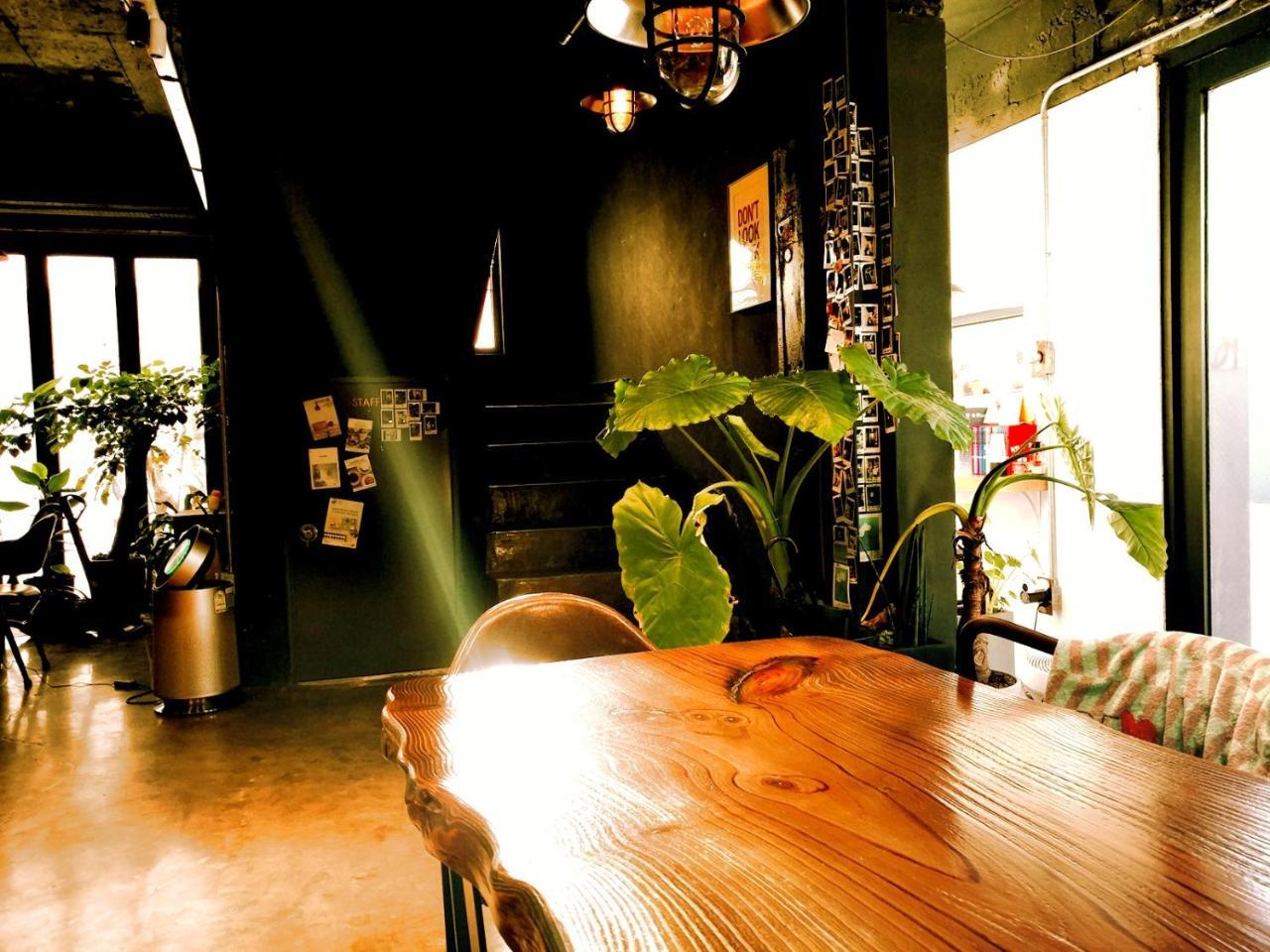 Good Day Mate Hostel Busan Bagian luar foto