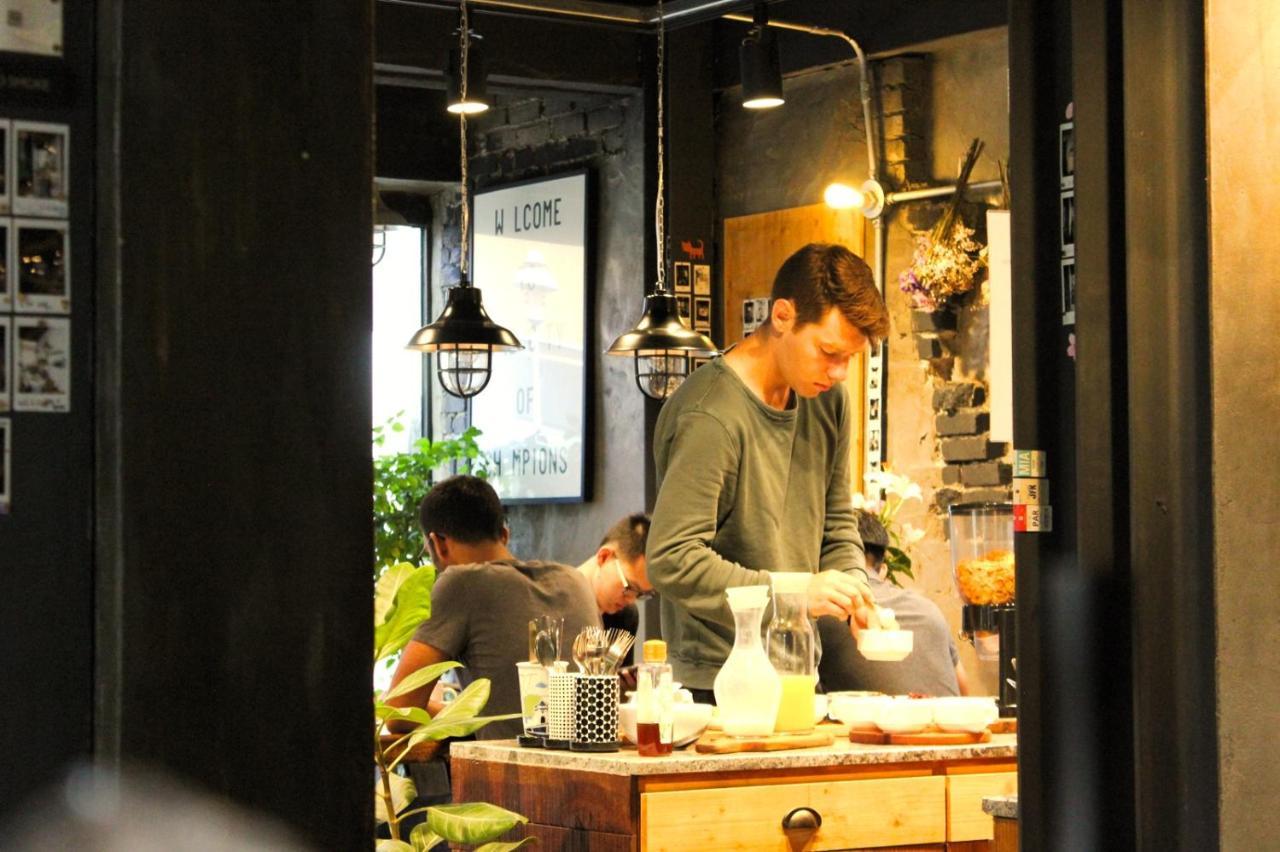 Good Day Mate Hostel Busan Bagian luar foto