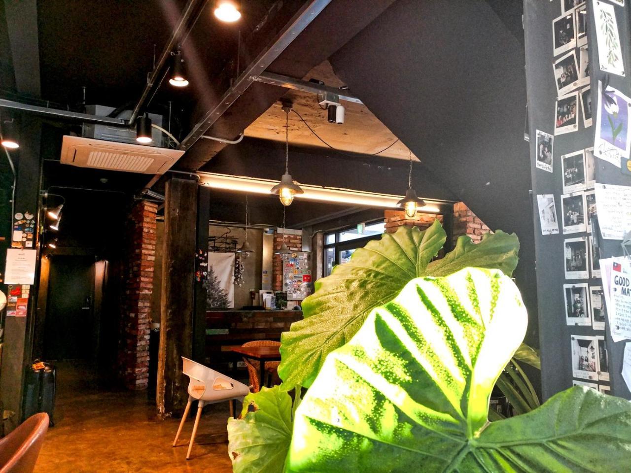 Good Day Mate Hostel Busan Bagian luar foto